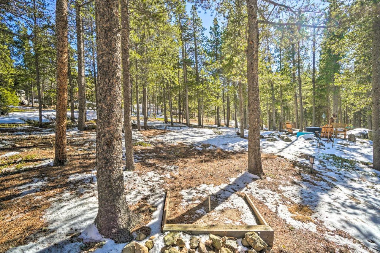 Secluded Black Hawk Log Cabin With Fire Pit! Exteriör bild